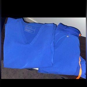 FIGS SCRUBSET IN WINNING BLUE